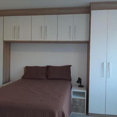 Apartamento Top Praca Da Bandeira - Praia Do Forte Lägenhet Cabo Frio Exteriör bild